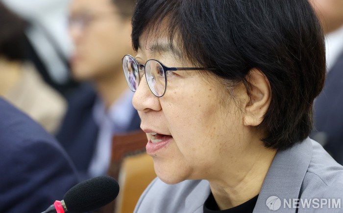 [2025 국감] 국민연금 국고 투입 확대 촉구…정은경 장관, 필요성 '동의'