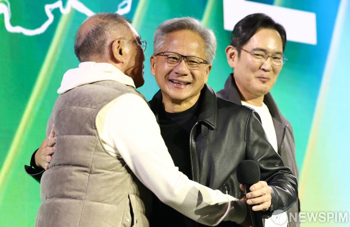 [현장] 젠슨 황·이재용·정의선, '지포스' 25주년 무대서 "놀라운 일 할 것"