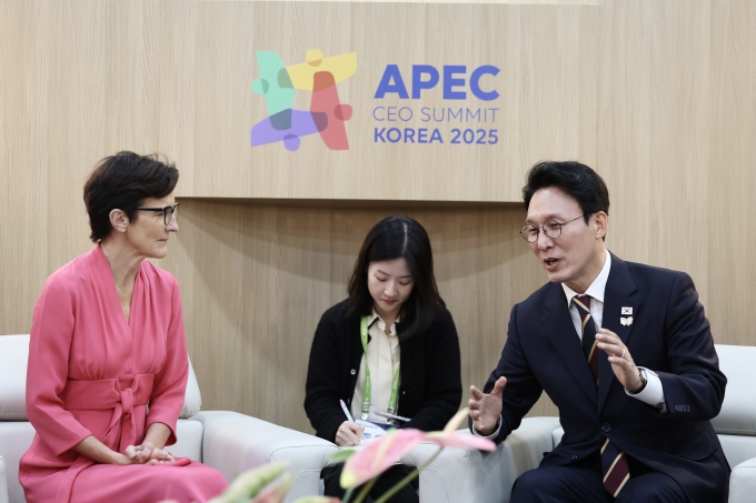 프레이저 씨티그룹 CEO 만난 김민석 총리…150조 '국민성장펀드' 관심 당부