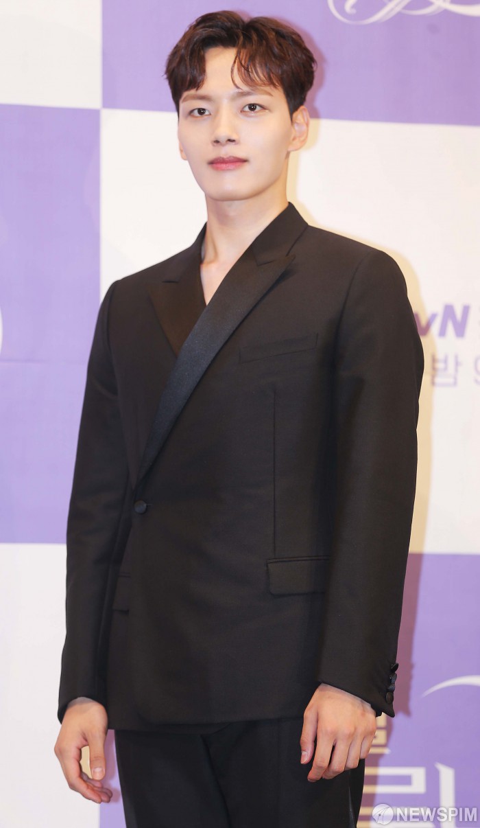 배우 여진구, 군대 간다…12월 카투사 입대