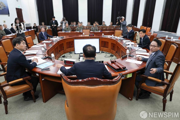 국회 정보위, 국방정보본부 등 국정감사 실시