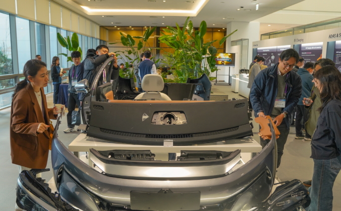 LG화학, 글로벌 고객 초청 '전기차 소재 콘퍼런스' 개최