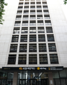 썸네일 이미지