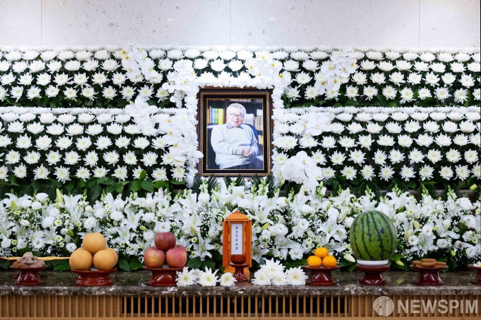 국민의힘, 故 이순재 추모…"문화예술계 빛낸 헌신 기억"