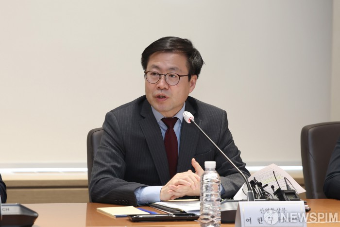 여한구 통상교섭본부장, EU 수출 배터리업계 현장 목소리 청취