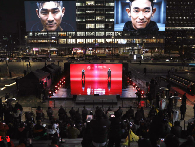 90년대 인기 듀오 '듀스', 디지털 세상에서 부활할까