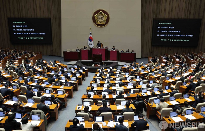 [2026 예산] 국가채무 1413조…이재명 정부 '확장 재정'의 그늘