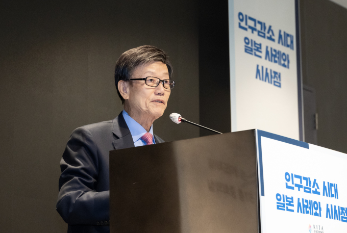 무협 "인력난 대응 위해 외국인 장기 취업·정착 유도, 지산학 연계해야"