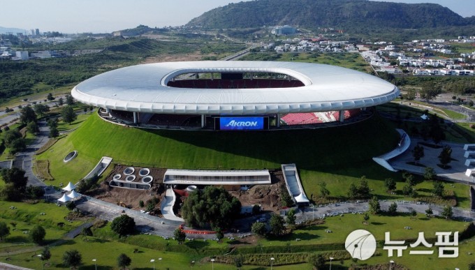 홍명보호가 뛸 멕시코 아크론·BBVA 스타디움은