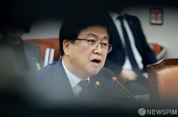 최교진 "수능 영어 1등급 3.11% 무겁게 받아들여…평가방식 전환은 어렵다"