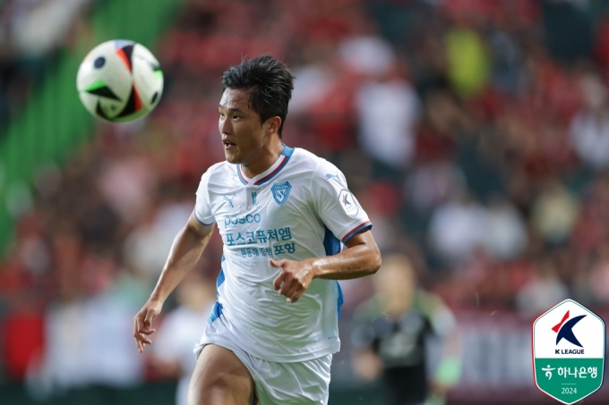 '16강 확정' 포항, 카야에 1-0 유종의 미…기성용, 사실상 고별전 치러