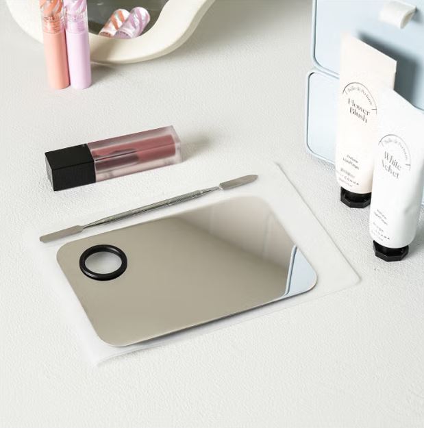 다이소, 메이크업 소품 30여 종 한자리에…'뷰티소품 기획전'