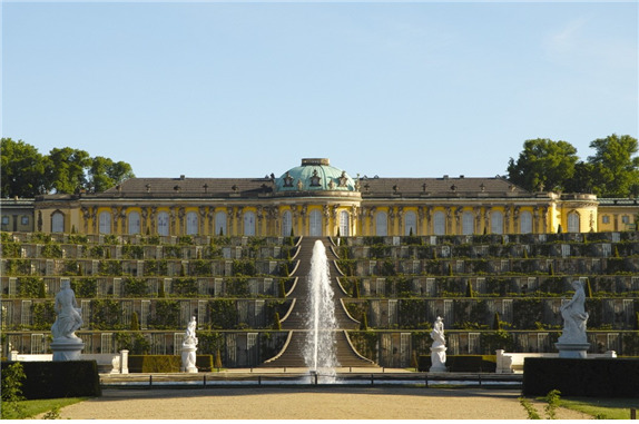 독일 상수시 궁전서 한국어로 설명 듣는다