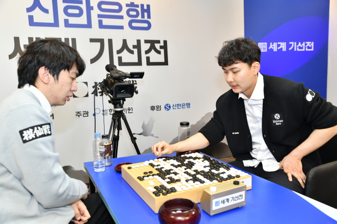 [바둑] 박정환, 4억 상금 놓고 中 왕싱하오와 '신한은행배 초대 우승' 대결