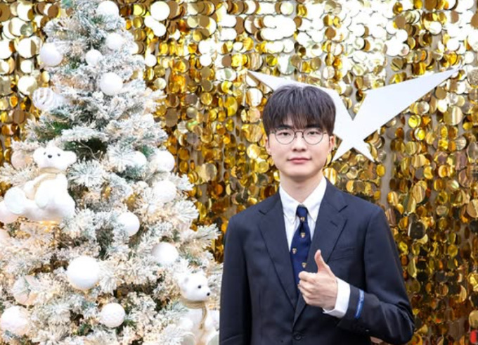 '페이커' 이상혁, e스포츠 선수 최초 '최고등급' 체육훈장 청룡장 영예