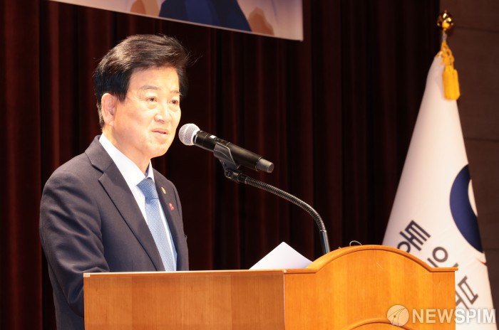 [신년사] 정동영 "北, 올해는 적대관계 끝내자…언제 어디서든 대화할 준비"