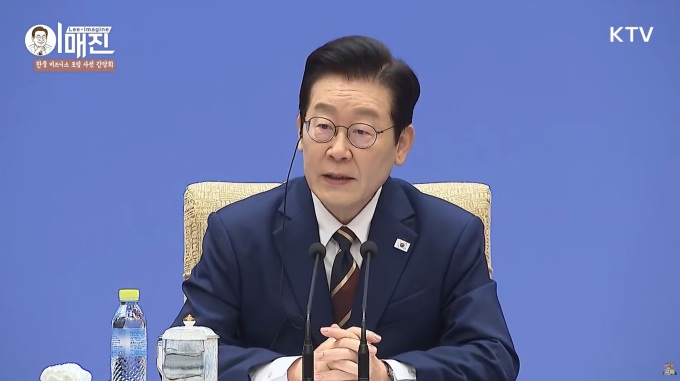 李대통령 "한중 '벽란도 물길 정신'으로 제조업 혁신·문화 교류 확대하자"