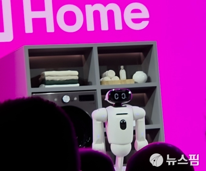 [CES 2026] "세탁 시작할게요" 말하는 LG 클로이드, AI홈 '마지막 퍼즐'