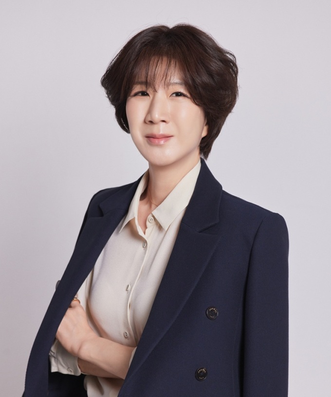 김지희 탑텐 상품기획본부장, 신성통상 부사장 승진