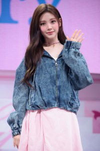 썸네일 이미지