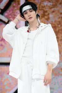 썸네일 이미지
