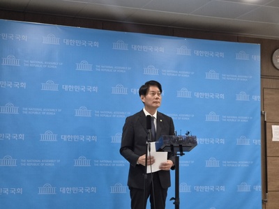 <b>한민수</b>, 與 최고위원 출마 선언 "나는 친명이자 친청…통합리더십 적임...