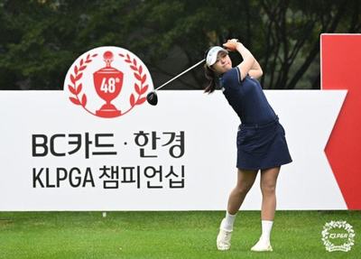 [KLPGA] 서교림 <b>BC카드</b>·<b>한경</b> 챔피언십 3R도 선두, 김민솔 3타 차 2위 '우...