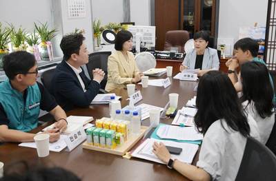 교원 3단체 "무고성 아동학대 신고 막아야"…<b>서영교 법사위원장</b>에 법 개...