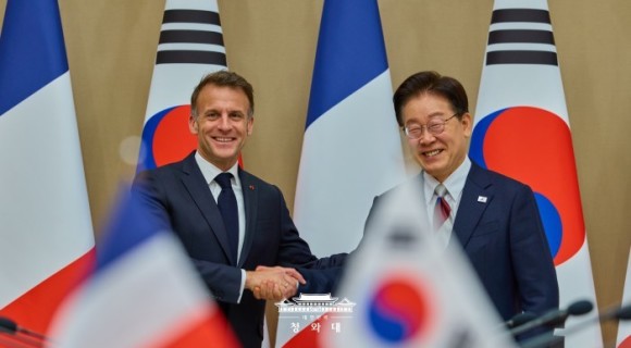 썸네일 이미지