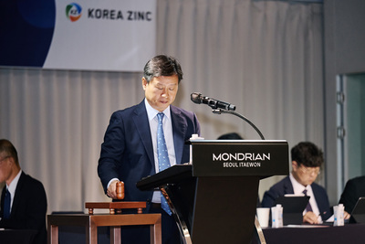 <b>고려아연 경영권 방어</b>한 최윤범…감사위원 잡고 이사회 12대7