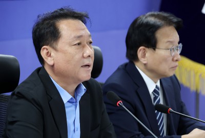 <b>발언</b>하는 <b>이광재</b> 메가성장특위 수석부위원장