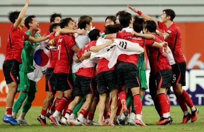 [2026AG] 남자 <b>축구</b>, 일본 꺾고 4연패 달성...금빛 찬란한 피날레