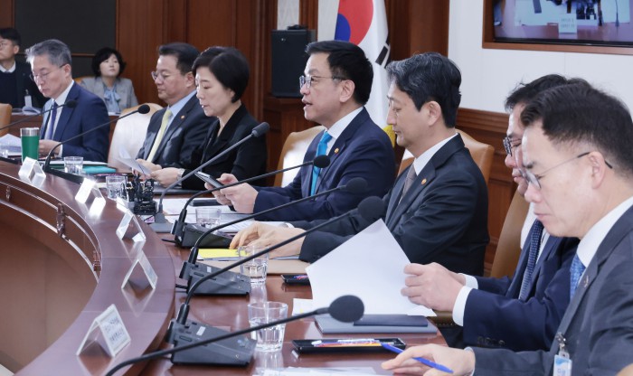 경제관계장관회의 겸 산업경쟁력강화 관계장관회의 - 뉴스핌