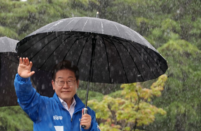 썸네일 이미지
