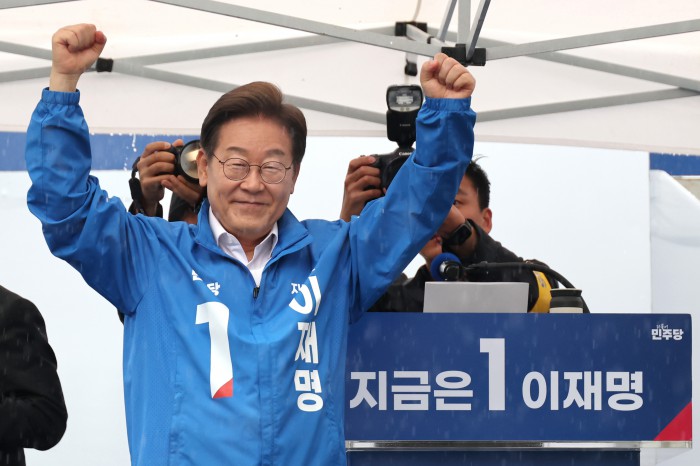 썸네일 이미지