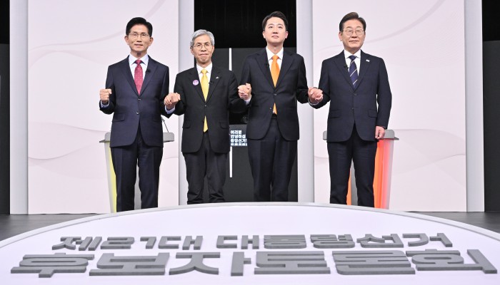 썸네일 이미지