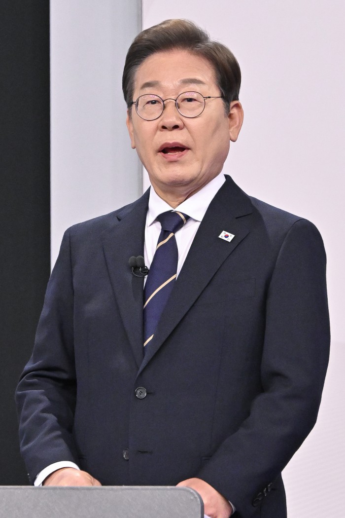 썸네일 이미지