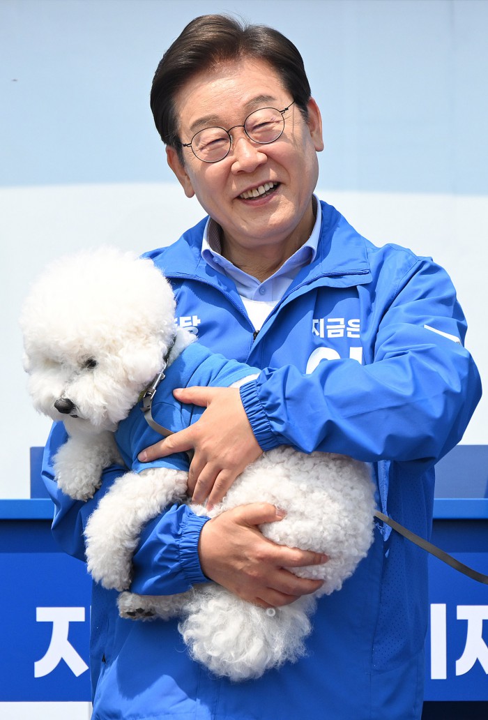 썸네일 이미지