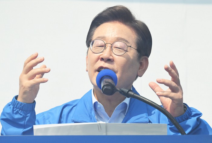 썸네일 이미지