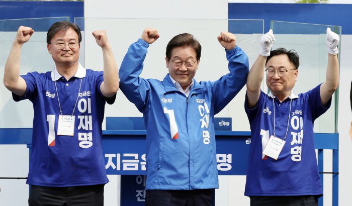 썸네일 이미지