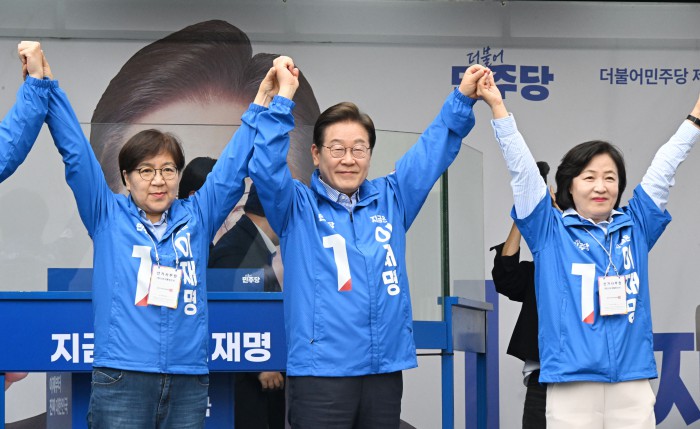 썸네일 이미지