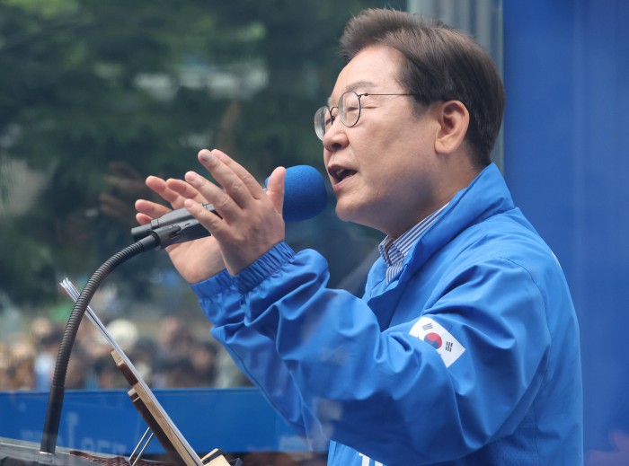 썸네일 이미지