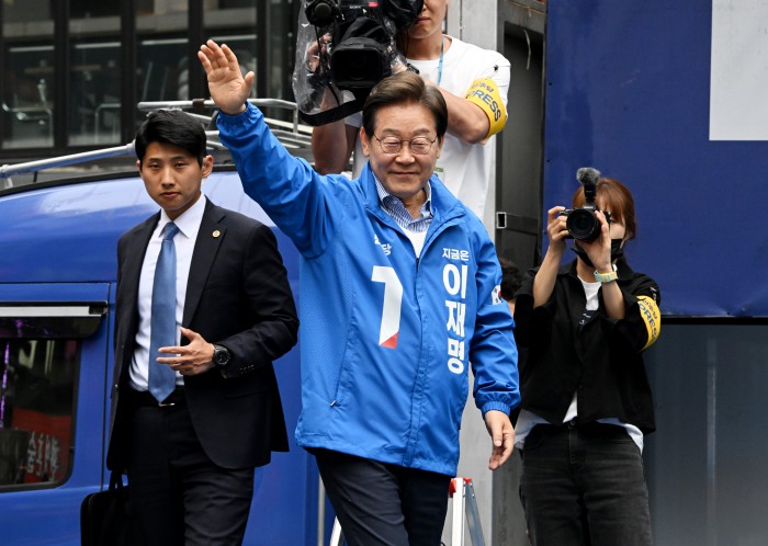썸네일 이미지