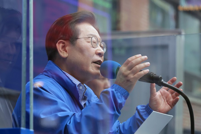 썸네일 이미지