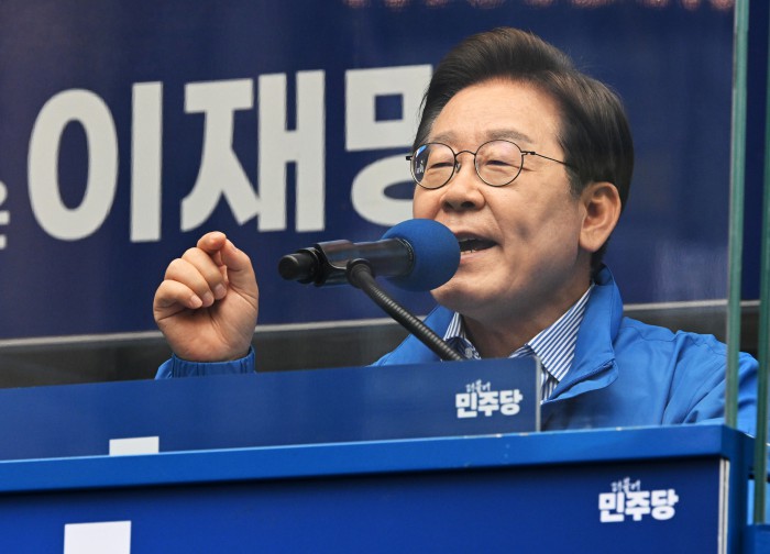 썸네일 이미지