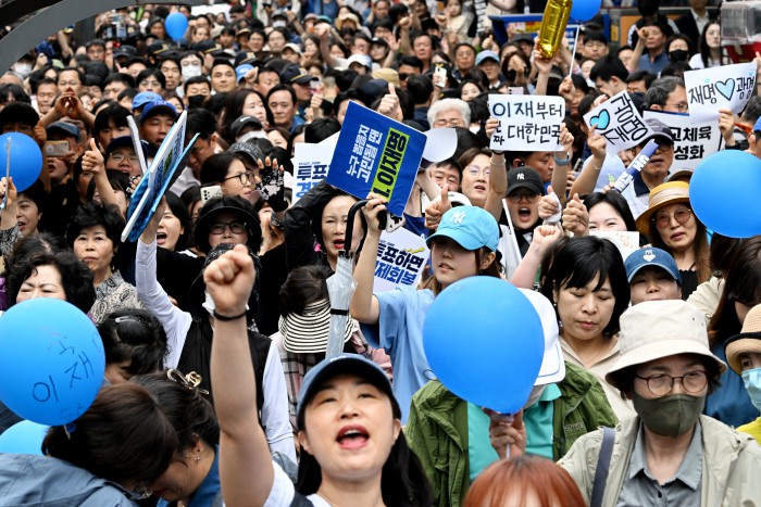 썸네일 이미지