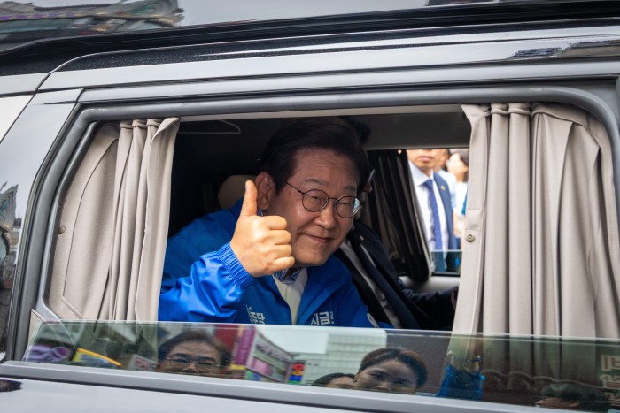 썸네일 이미지