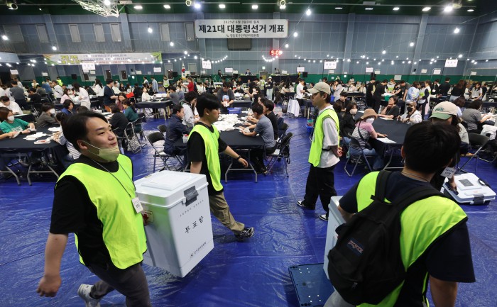 썸네일 이미지
