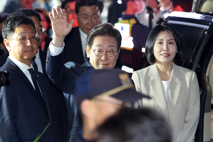 썸네일 이미지