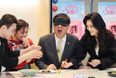 최휘영 - 이부진, 코리아그랜드세일 현장 점검